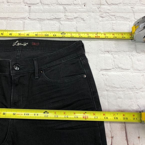 Levi's Women Skinny Curve ID Thigh High Zipper Jeans Size 28x32 Denim M059 -18 - Picture 3 of 16